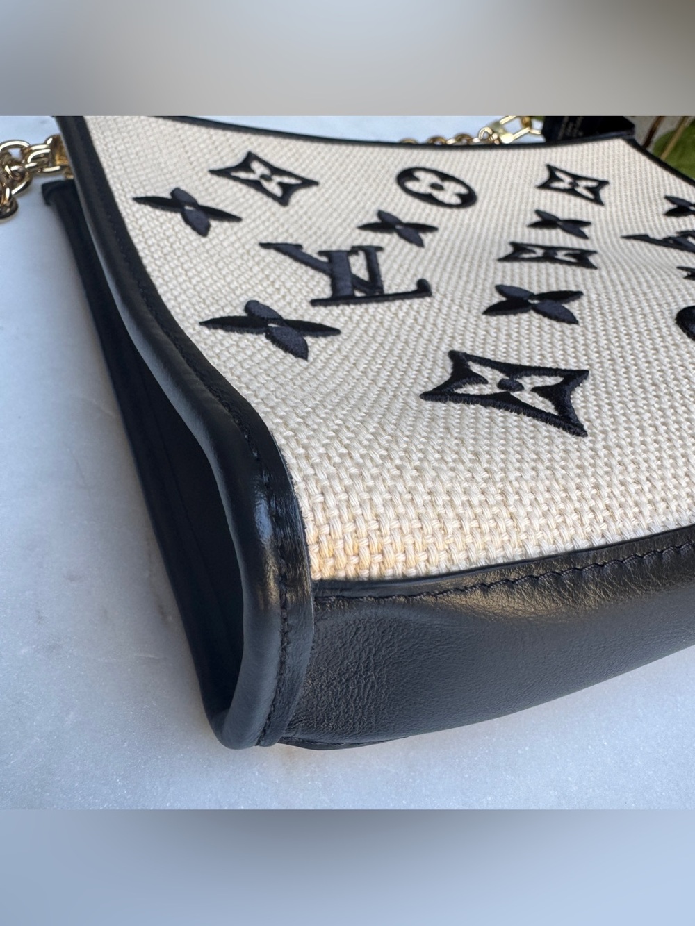 Louis Vuitton Raffia Toiletry 26 Pouch Pochette on Chain - Picture 13 of 16